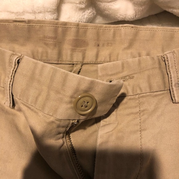 Old Navy Khakis, 34x32 - Picture 2 of 6